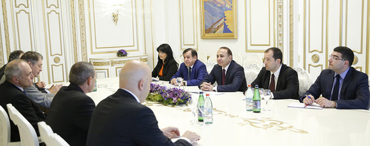 britanskiy_investor_utverdil_programmu_finansirovaniya_amulsarskogo_mestorozhdeniya_v_armenii_ - рис.1