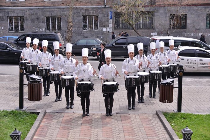 vysokaya_kukhnya_v_erevane_otkrylas_akademiya_kulinarnogo_iskusstva_i_gostepriimstva_video - рис.3 vysokaya_kukhnya_v_erevane_otkrylas_akademiya_kulinarnogo_iskusstva_i_gostepriimstva_video - рис.3