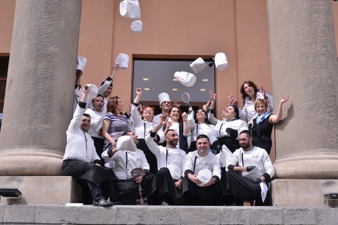 vysokaya_kukhnya_v_erevane_otkrylas_akademiya_kulinarnogo_iskusstva_i_gostepriimstva_video - рис.5 vysokaya_kukhnya_v_erevane_otkrylas_akademiya_kulinarnogo_iskusstva_i_gostepriimstva_video - рис.5