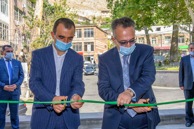 akba_kredit_agrikol_bank_otkryl_novyy_filial_v_gorode_megri_video - рис.1 akba_kredit_agrikol_bank_otkryl_novyy_filial_v_gorode_megri_video - рис.1