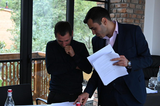 akba_bank_organizoval_besplatnye_biznes_treningi_dlya_sfery_msb_foto_video - рис.1