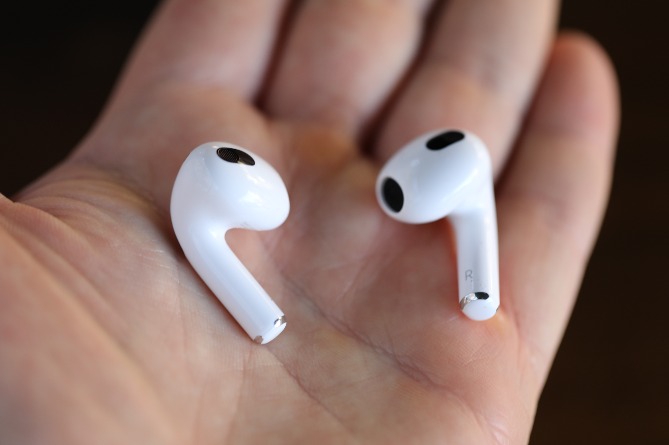 luchshego_momenta_uzhe_ne_budet_spetsialnaya_tsena_na_airpods_i_apple_watch - рис.2