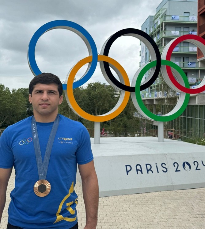 parizi-olimpiakan-khagheri-erku-medalakirnere-yunisport-akumbi-andamner-en - рис.1 parizi-olimpiakan-khagheri-erku-medalakirnere-yunisport-akumbi-andamner-en - рис.1
