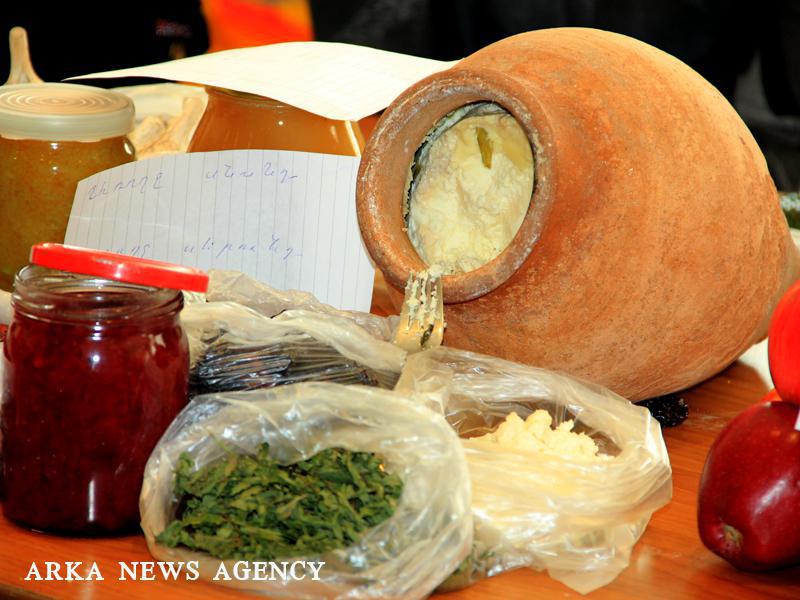 “Women-heroines in agricultural goods production”-15