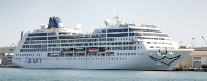 Из США на Кубу отправился первый за 50 лет круизный лайнер