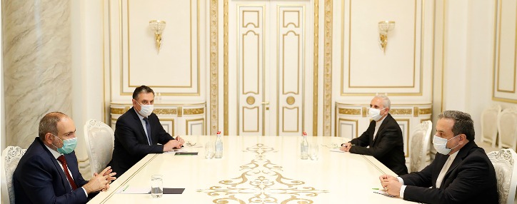 Арагчи представил премьеру Армении подходы Ирана к решению ситуации в регионе