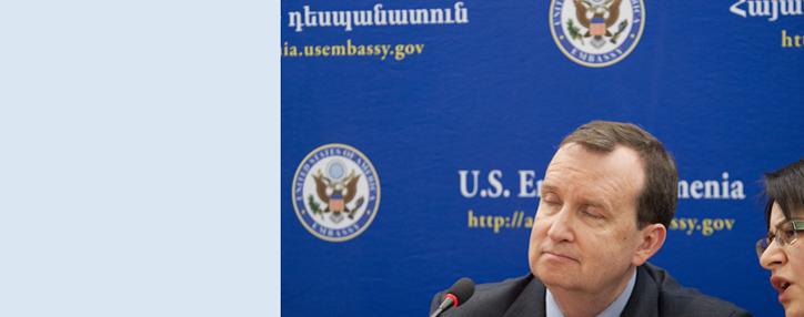 Посол США: коррупция - серьезная проблема для Армении и сказывается на отношениях двух стран Посол США: коррупция - серьезная проблема для Армении и сказывается на отношениях двух стран