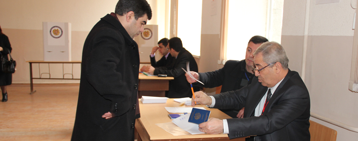 Yerevan voter eats his ballot Yerevan voter eats his ballot