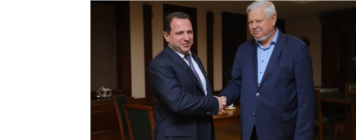 Давид Тоноян выразил Каспршику обеспокоенность в связи со случаями нарушения режима прекращения огня