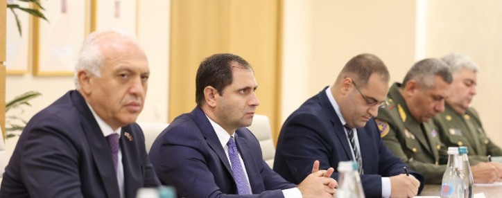 Defense Minister Papikyan leads delegation to Georgia