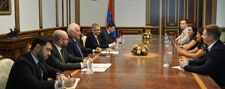 Глава Wildberries представила президенту и вице-премьеру Армении планы маркетплейса в республике