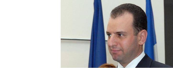 Armenia’s Prosecutor General demands confiscation of real estate in Yerevan, US from former Defence Minister Vigen Sargsyan Armenia’s Prosecutor General demands confiscation of real estate in Yerevan, US from former Defence Minister Vigen Sargsyan