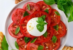 Идеальные фудпейринги: как армянская кухня раскрывает вкус любимых сыров (ФОТО)