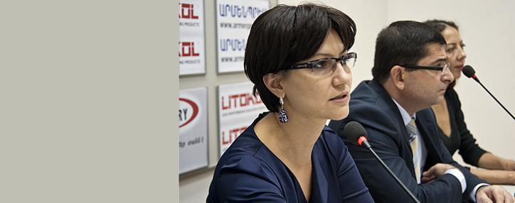 Более 100 компаний представят свою продукцию на международной ювелирной выставке «Yerevan Show 2014» Более 100 компаний представят свою продукцию на международной ювелирной выставке «Yerevan Show 2014»