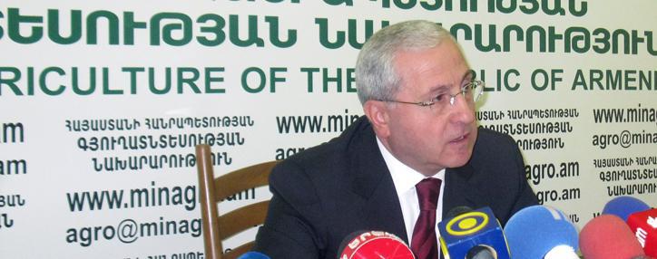 Создание сельхозкооперации в Армении является основной задачей Минсельхоза в 2012 году – министр