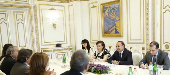 Վարչապետը փոխգործակցության հարցեր է քննարկել Ռամկավար Ազատական Կուսակցության ներկայացուցիչների հետ Վարչապետը փոխգործակցության հարցեր է քննարկել Ռամկավար Ազատական Կուսակցության ներկայացուցիչների հետ