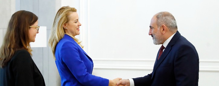 Премьер Армении обсудил с секретарем Европейской экономической комиссии ООН возможности разблокировки коммуникаций Премьер Армении обсудил с секретарем Европейской экономической комиссии ООН возможности разблокировки коммуникаций
