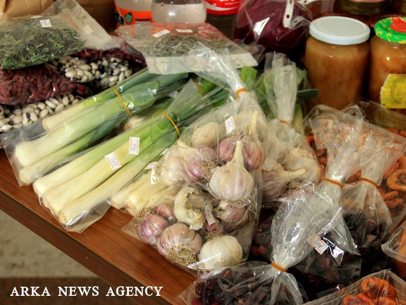 “Women-heroines in agricultural goods production”-17