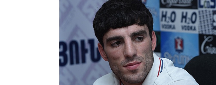 Оганес Бачков с победы стартовал на чемпионате мира Оганес Бачков с победы стартовал на чемпионате мира