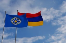 Принятие решения о лишении Армении права голоса в органах ОДКБ потребует консенсуса - российский постпред  