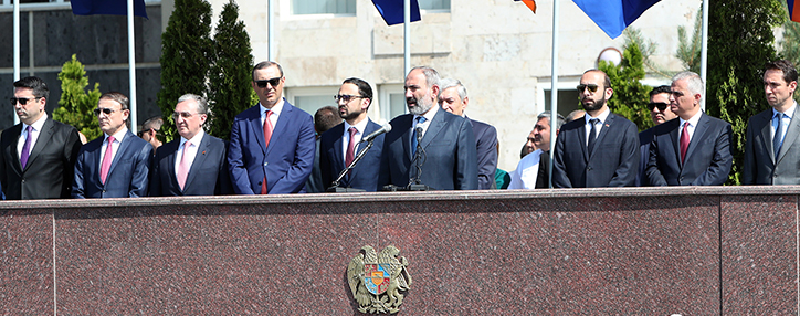 Пашинян принял участие в торжественном празднования Дня спасателя