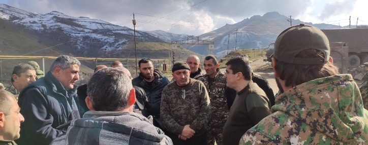 Президент Арцаха заявил о доступности и надежности трассы Степанакерт-Бердзор