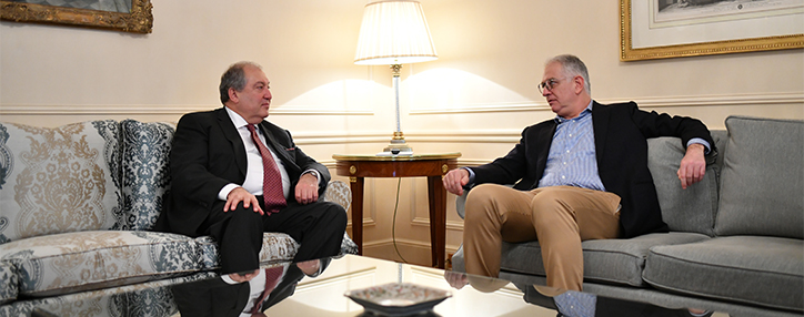 Армен Саркисян обсудил возможности сотрудничества с исполнительным директором компании Nestlé Waters