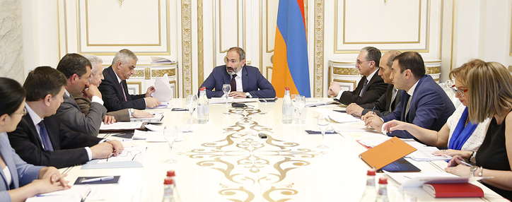 Началась разработка госбюджета Армении на 2019 год, премьер наметил приоритеты