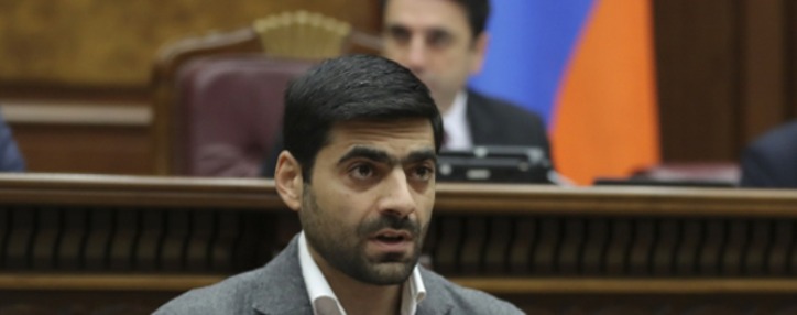 Оппозиционного депутата Мгера Саакяна лишили неприкосновенности. Генпрокуратура намерена возбудить против него уголовное дело Оппозиционного депутата Мгера Саакяна лишили неприкосновенности. Генпрокуратура намерена возбудить против него уголовное дело