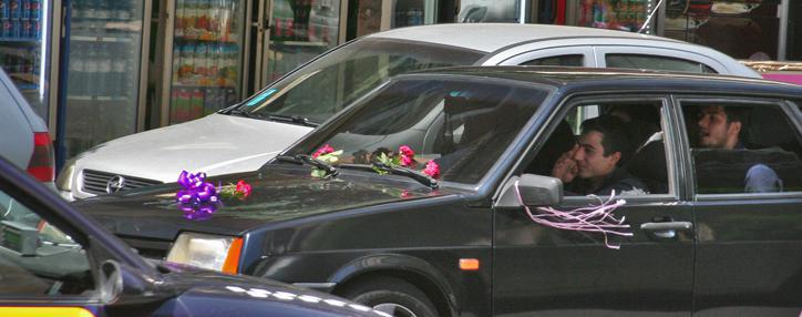 Порядка 40 автомобилей транспортированы на «штрафплощадки» в день «Последнего звонка» в Армении - Полиция Порядка 40 автомобилей транспортированы на «штрафплощадки» в день «Последнего звонка» в Армении - Полиция