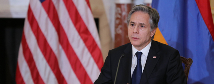 Госсекретарь США сказал армянскому премьеру, что лично занимается решением проблем между Арменией и Азербайджаном