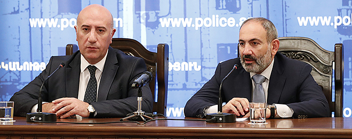Премьер: Саркисян и Мартиросян наделены законодательными возможностями для реализации полномочиий начальника полиции и директора СНБ Премьер: Саркисян и Мартиросян наделены законодательными возможностями для реализации полномочиий начальника полиции и директора СНБ