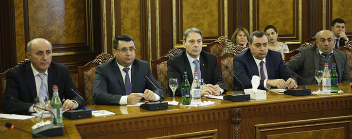 Armenian premier proposes to form platform for cooperation between public and private sectors Armenian premier proposes to form platform for cooperation between public and private sectors