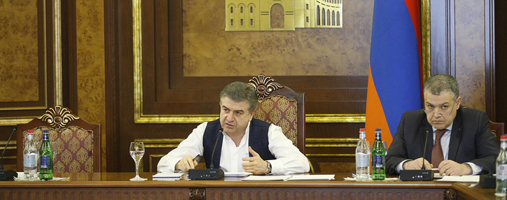 Премьер-министр Армении  представил нового главу Минюста 
