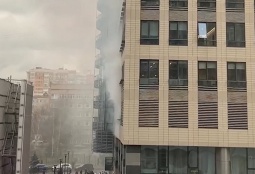 Մոսկվայի Radisson Blu հյուրանոցում հրդեհ է բռնկվել, 400 մարդ տարհանվել է (ՎԻԴԵՈ)