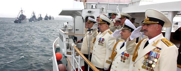 Контр-адмирал Сергей Авакянц назначен командующим Тихоокеанским флотом Контр-адмирал Сергей Авакянц назначен командующим Тихоокеанским флотом