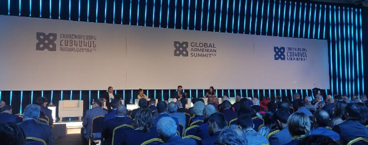 Усиление Армении и Диаспоры: армяне со всего мира собрались в Ереване на Всемирный армянский саммит