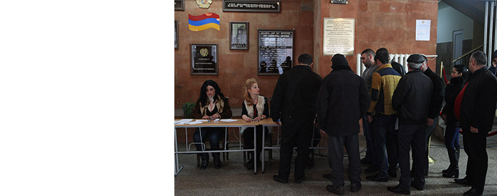 В Полицию Армении к 17:00 поступили 96 сигналов о нарушениях на референдуме