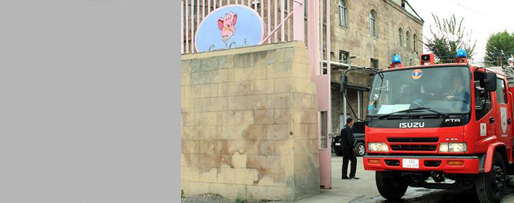 Пожар на кондитерской фабрике «Гранд Кенди» в Ереване окончательно потушен - МЧС