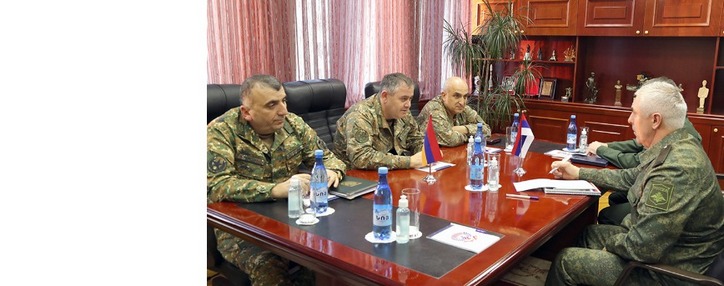 ՀՀ ԶՈւ գլխավոր շտաբի պետն ընդունել է ՌԴ խաղաղապահ զորախմբի հրամանատարին