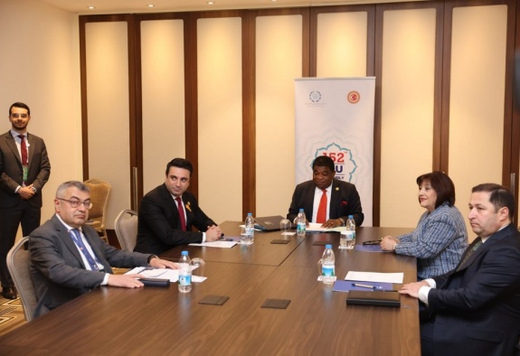Հայաստանն ու Ադրբեջանը Ստամբուլում քննարկել են խաղաղությունը, առևտուրն ու երկխոսության շարունակությունը 