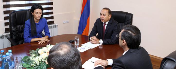 New justice minister introduced to ministry staff New justice minister introduced to ministry staff