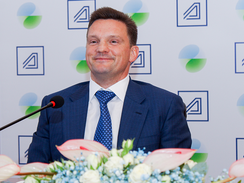 Eurasian Development Bank provides Ardshinbank with USD 20 million to support SMEs-12