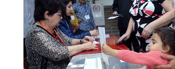 Armenian police unveil preliminary voter lists 