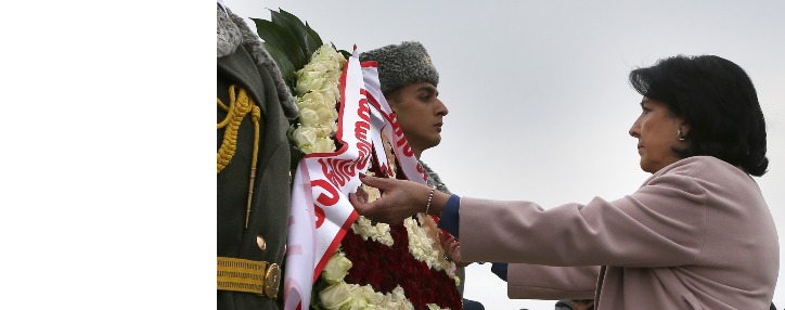 Президент Грузии посетила в Ереване мемориал памяти жертв Геноцида армян