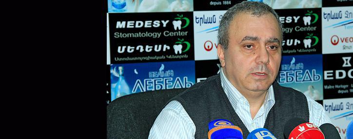 Armenia should decide Armenia via referendum whether to join Customs Union or not Armenia should decide Armenia via referendum whether to join Customs Union or not