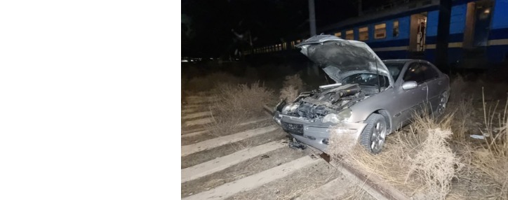 Զոդի կամրջի մոտ Mercedes–ը բախվել է մարդատար գնացքին 