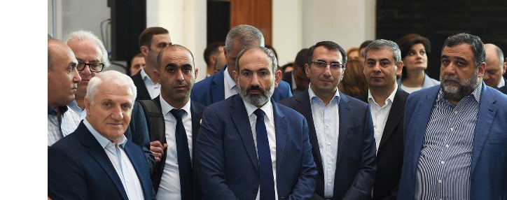 Nikol Pashinyan visits Kamar business center in Yerevan Nikol Pashinyan visits Kamar business center in Yerevan