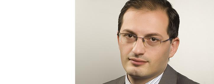  Վախթանգ Աբրահամյանը նշանակվել է Կենտրոնական բանկի նախագահի տեղակալ