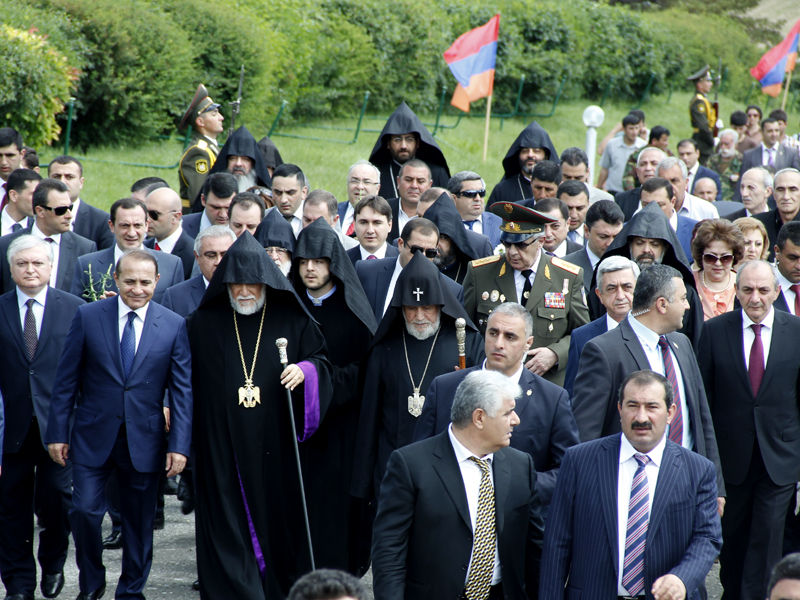 Armenia marks First Republic Day-4